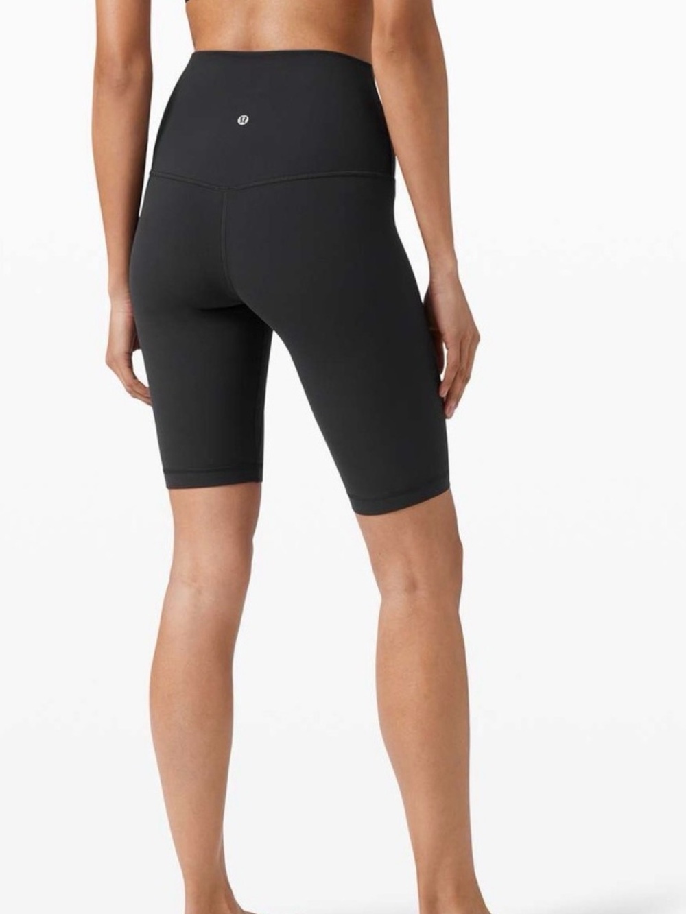 Lululemon Align High Rise  10” Biker Short in Black Women’s Size 2